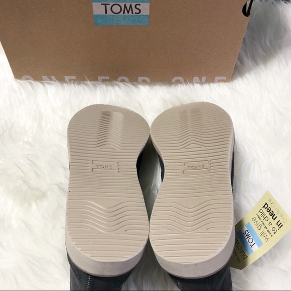 NWT Men's TOMS Porter Suede Boot - Picture 6 of 8